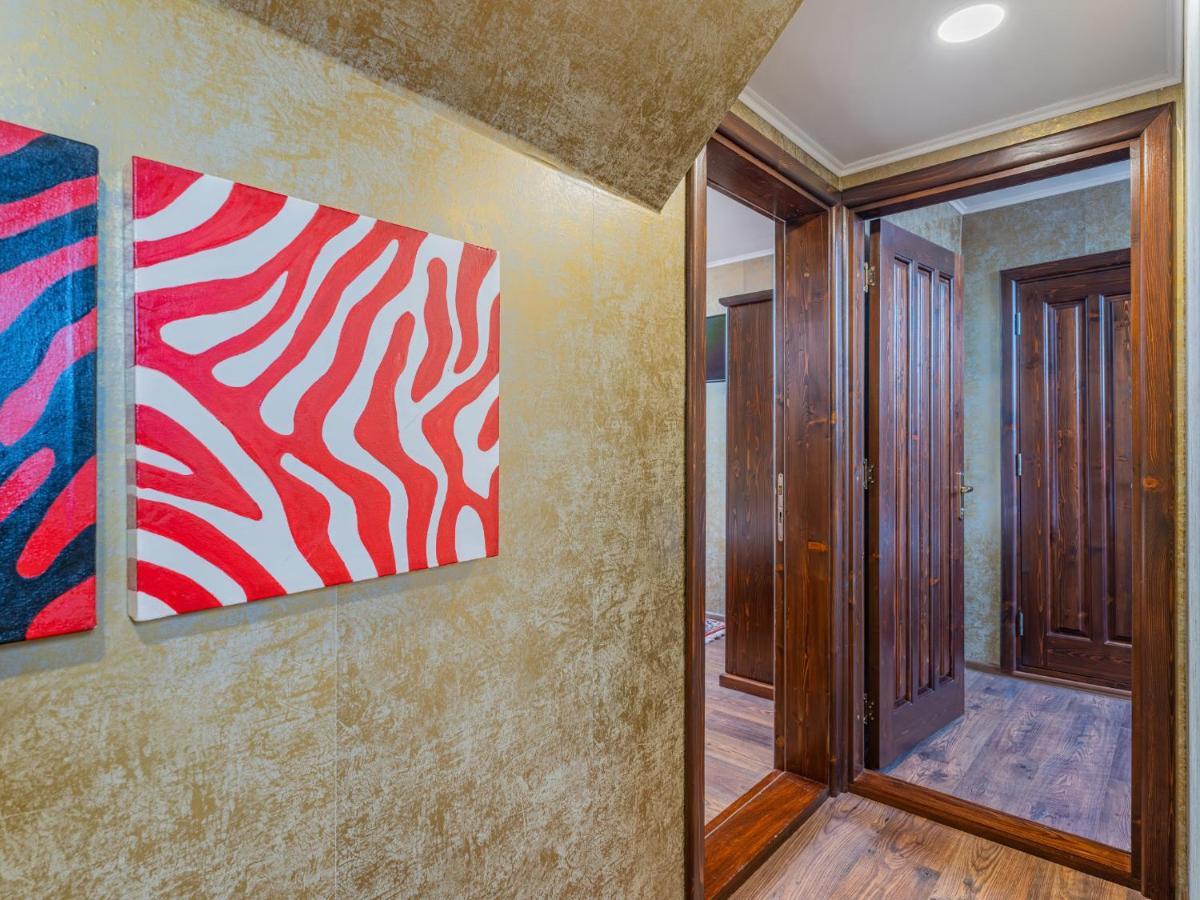 Casa Saraste Hotel Rîşnov Eksteriør billede